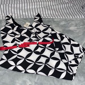 Super cute dress, never worn